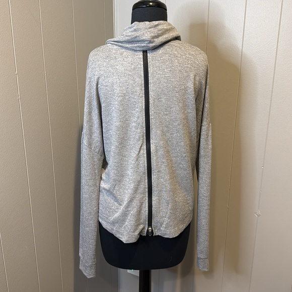 Tek Gear Women’s Small On the Go Long Sleeve Sweater Ruched Cowl Drawstring - Picture 5 of 6